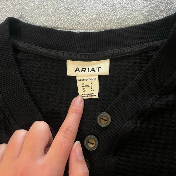 Ariat Harper Henley Long Sleeve Top - Picture 5 of 6